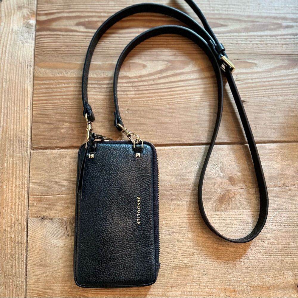 Bandolier expanded pouch with Emma strap in black and gold